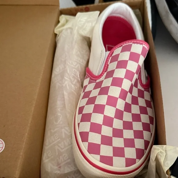 Vans Classic Slip On- Pink - Picture 1 of 3